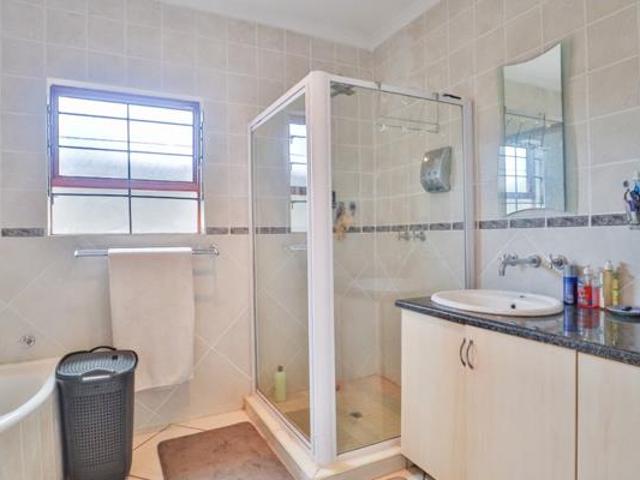 3 Bedroom House in Melodie