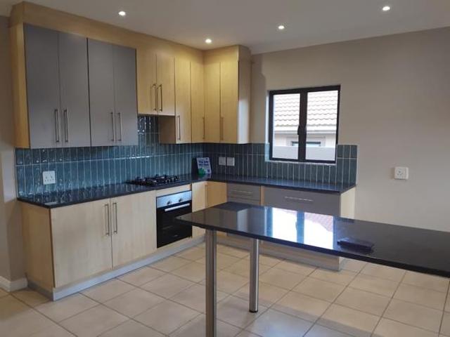 3 Bedroom House in Melodie