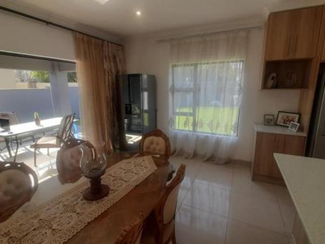 3 Bedroom House in Melodie