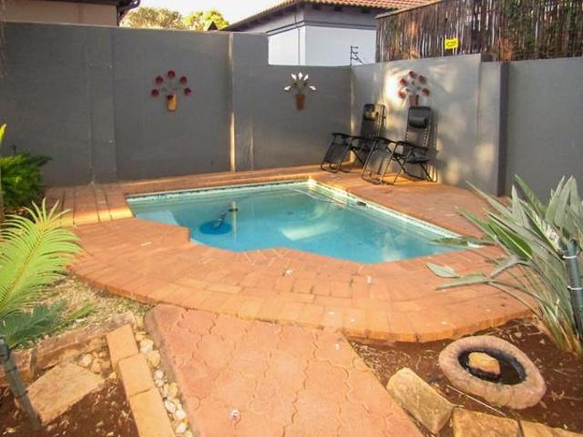 3 Bedroom House in Melodie