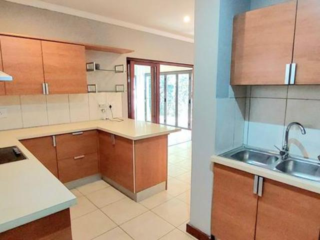 3 Bedroom House in Menlo Park