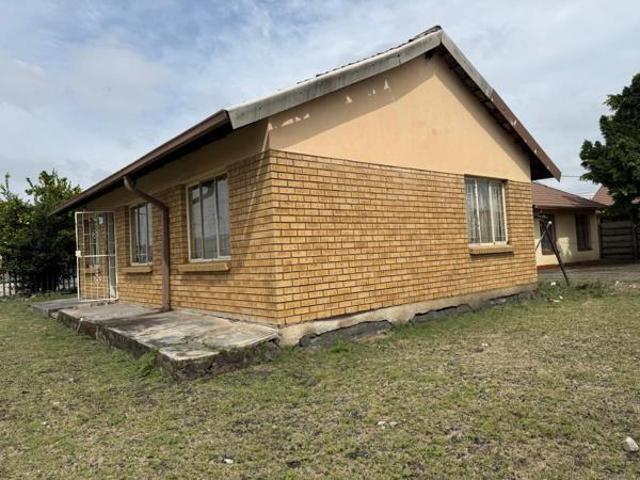 3 Bedroom House in Meriting
