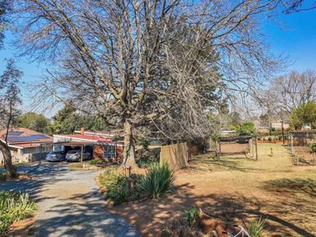 3 Bedroom House in Merrivale Heights