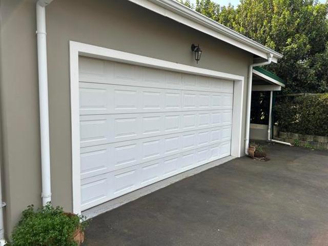 3 Bedroom House in Merrivale Heights