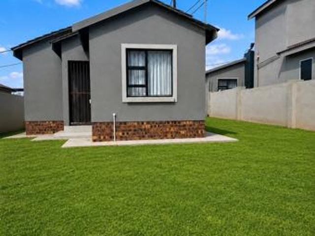 3 Bedroom House in Middelburg South