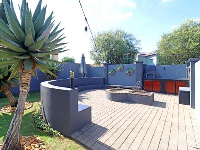 3 Bedroom House in Midlands Estate