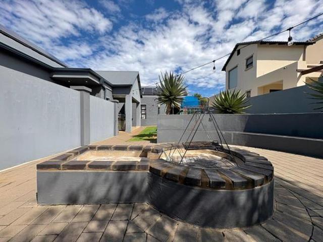3 Bedroom House in Midlands Estate