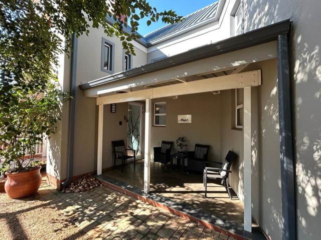 3 Bedroom House in Midlands Estate