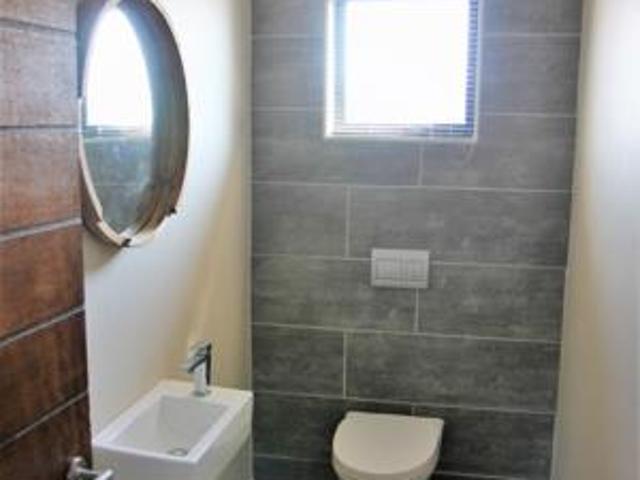 3 Bedroom House in Midstream Meadows