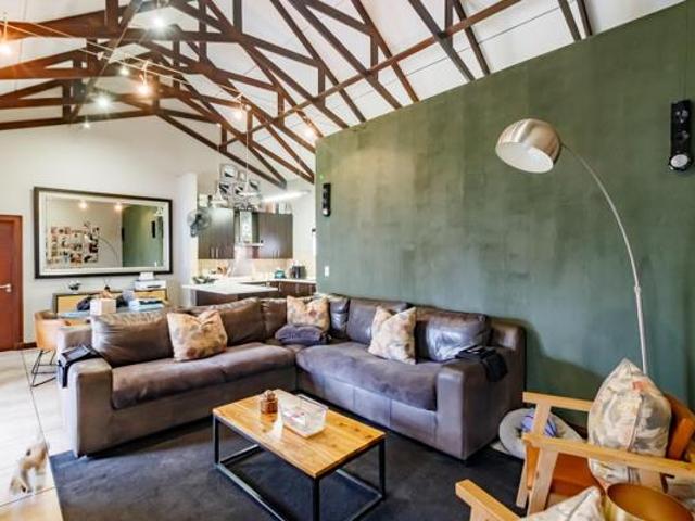 3 Bedroom House in Midstream Estate