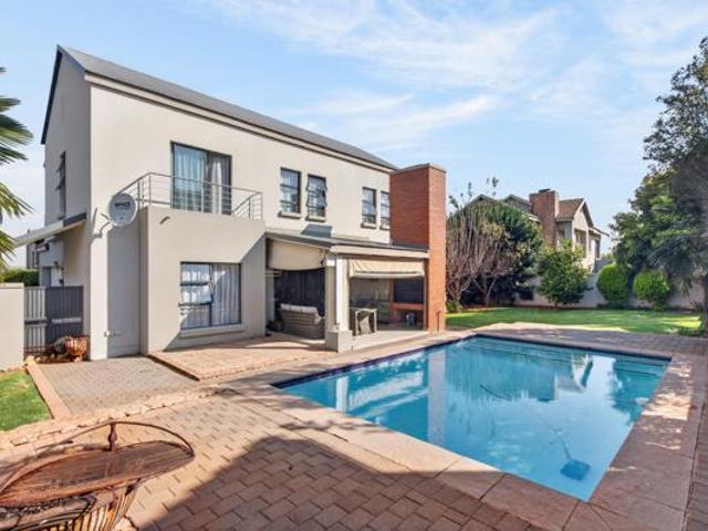 3 Bedroom House in Midstream Estate
