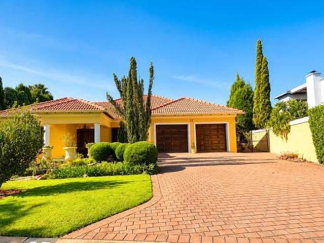 3 Bedroom House in Midstream Estate