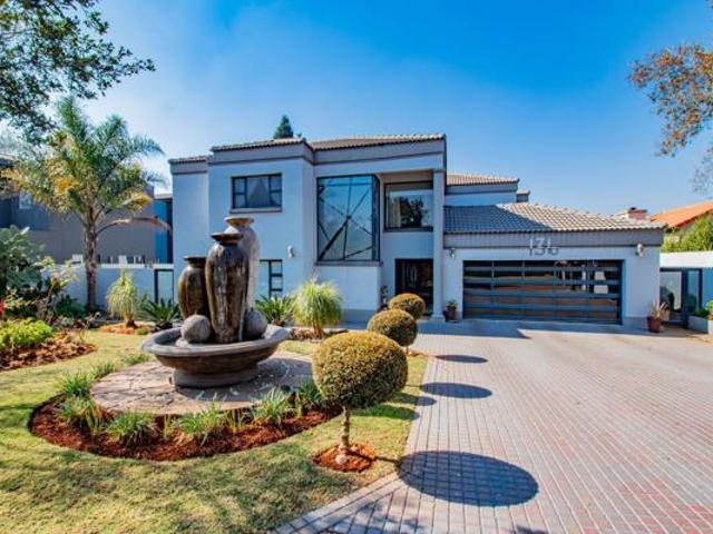 3 Bedroom House in Midstream Estate