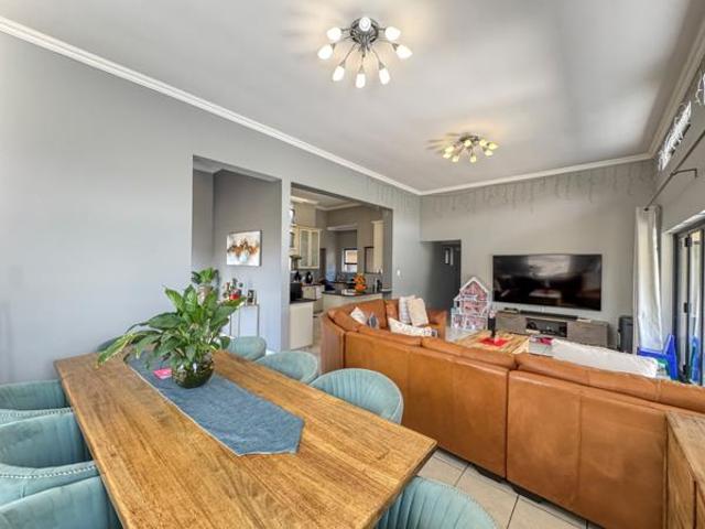 3 Bedroom House in Midstream Hill