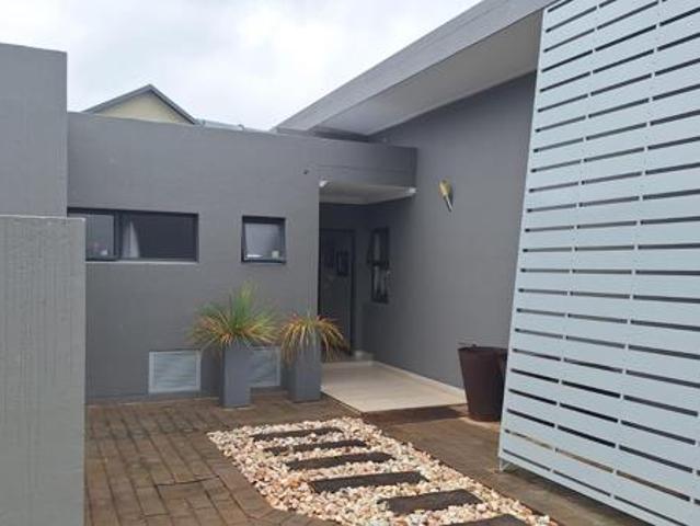 3 Bedroom House in Midstream Ridge