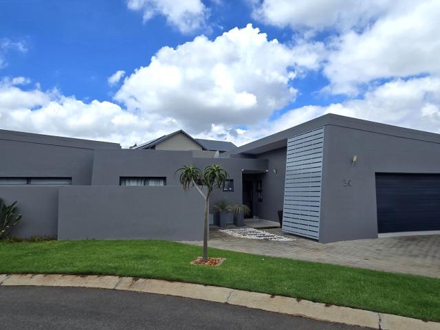 3 Bedroom House in Midstream Ridge
