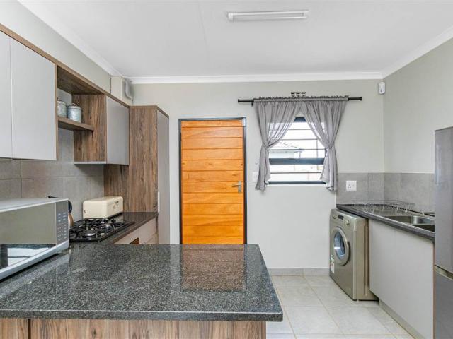3 Bedroom House in Mindalore