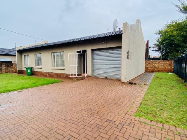 3 Bedroom House in Mineralia