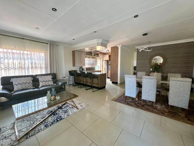 3 Bedroom House in Mineralia