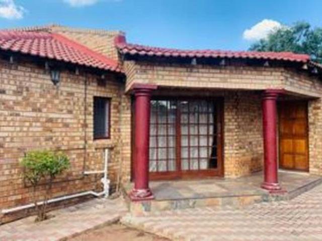 3 Bedroom House in Mineralia