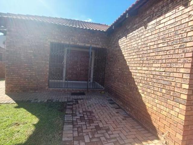 3 Bedroom House in Mineralia