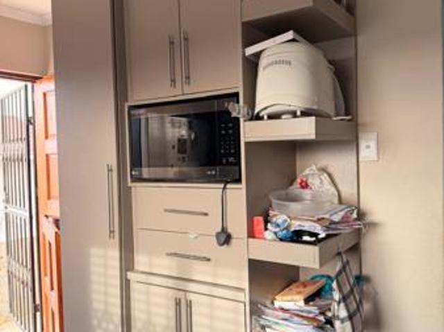 3 Bedroom House in Mthatha