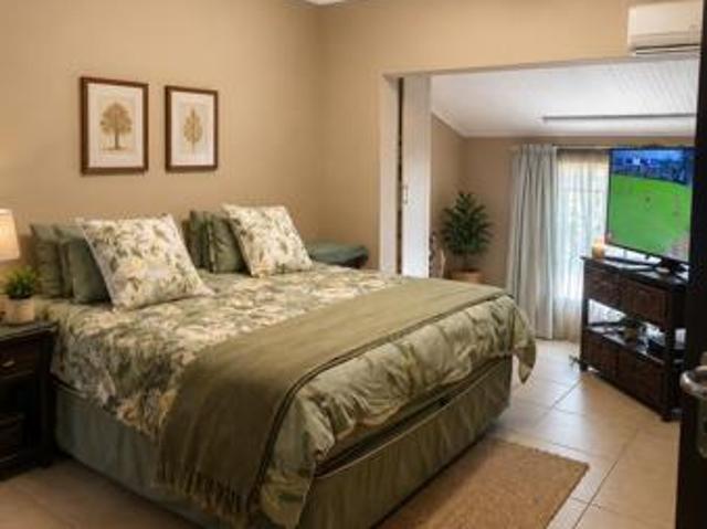 3 Bedroom House in Murrayfield