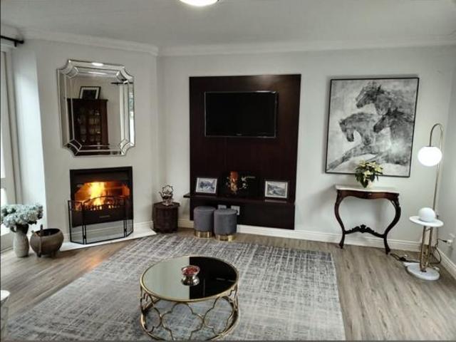 3 Bedroom House in Nooitgedacht Village