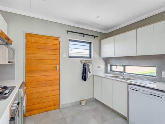 3 Bedroom House in Nooitgedacht