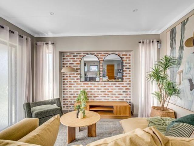 3 Bedroom House in Nooitgedacht