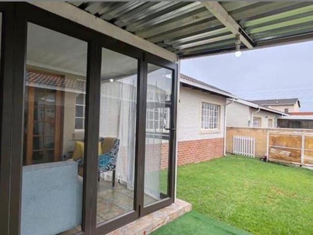3 Bedroom House in Noordwyk