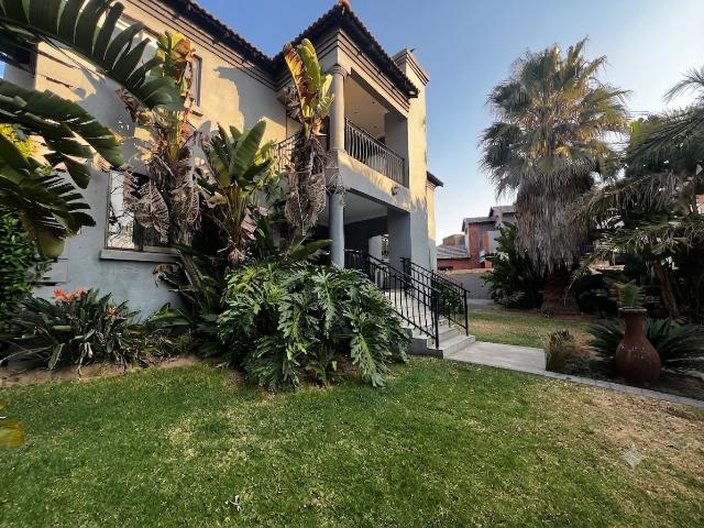 3 Bedroom House in Noordwyk