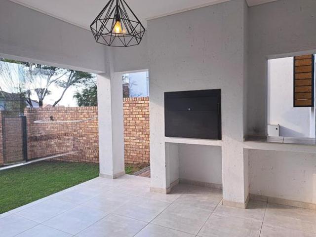 3 Bedroom House in Noordhang