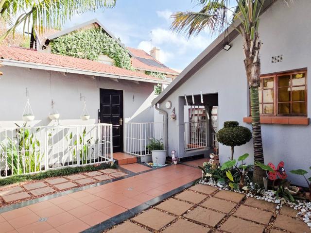 3 Bedroom House in Norwood