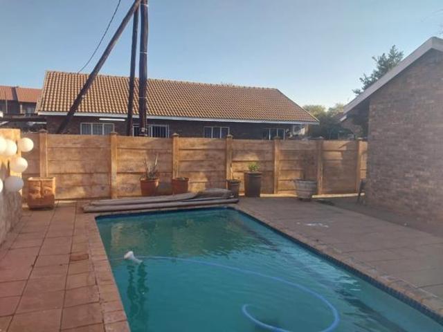 3 Bedroom House in Northam