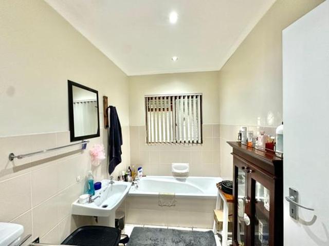 3 Bedroom House in Northern Paarl
