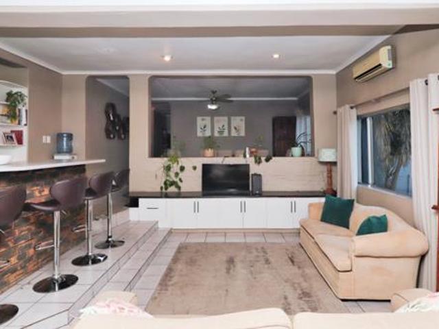 3 Bedroom House in Northern Paarl