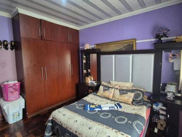 3 Bedroom House in Napierville
