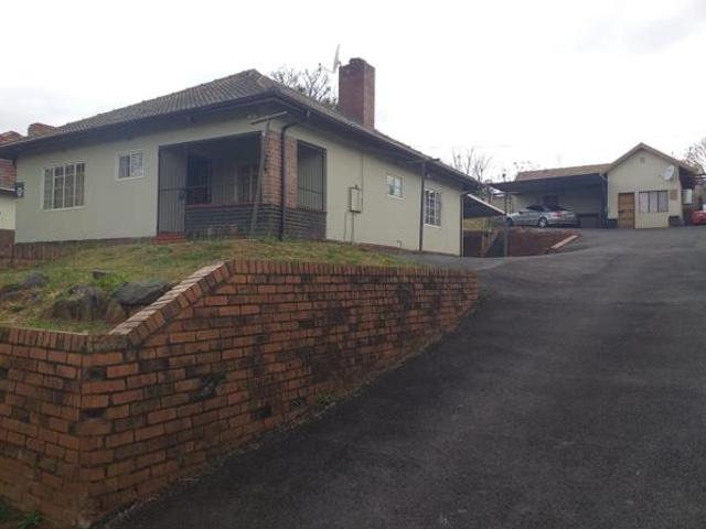 3 Bedroom House in Napierville