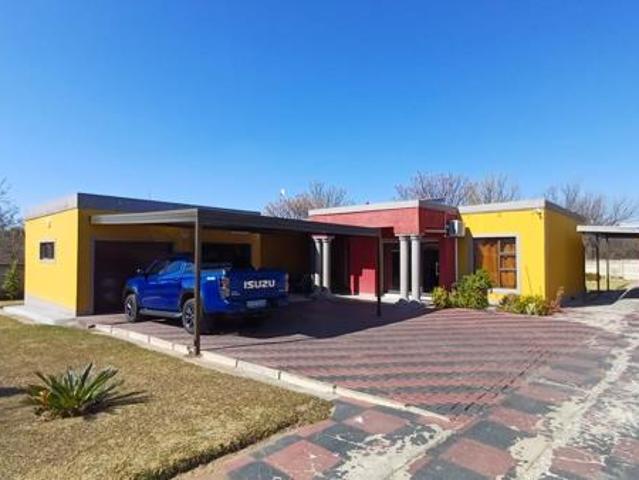 3 Bedroom House in Ncandu Park
