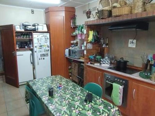 3 Bedroom House in New Park