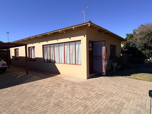3 Bedroom House in New Park