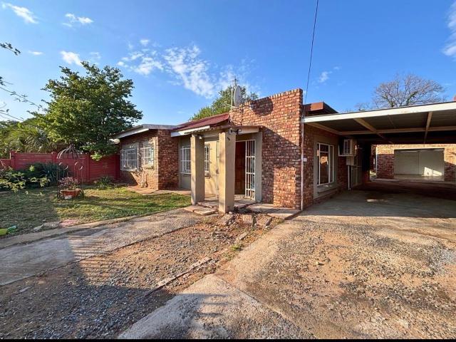 3 Bedroom House in New Park