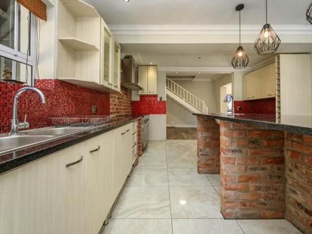 3 Bedroom House in Newton Park