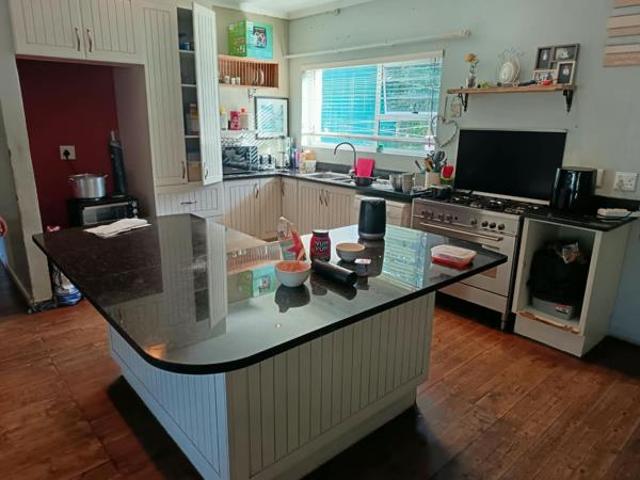 3 Bedroom House in Newton Park