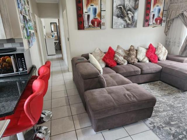 3 Bedroom House in Ngwenya River Estate
