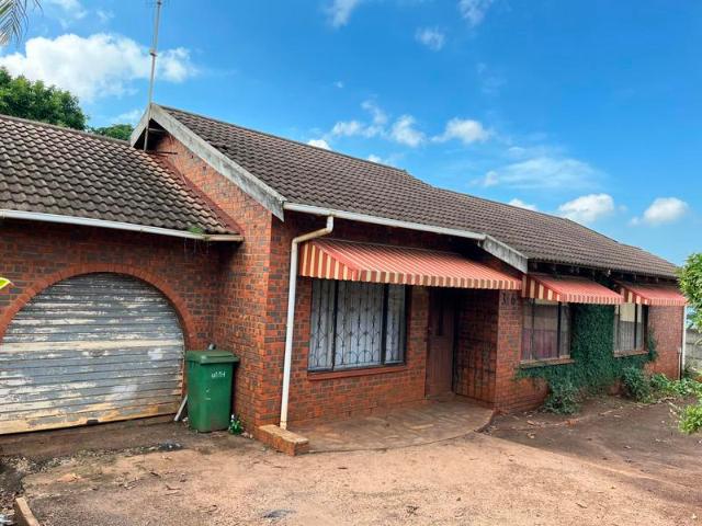 3 Bedroom House in Ngwelezana