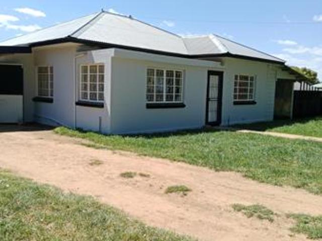 3 Bedroom House in Nieuwoudtville