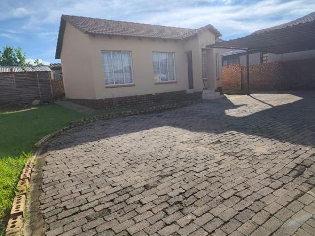 3 Bedroom House in Southview