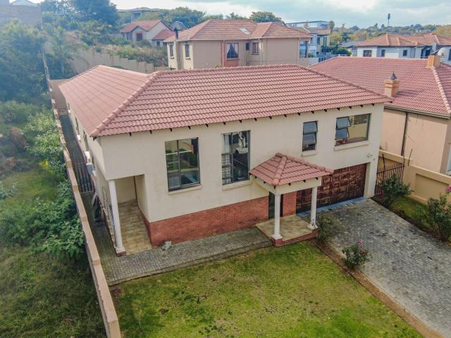 3 Bedroom House in South Crest